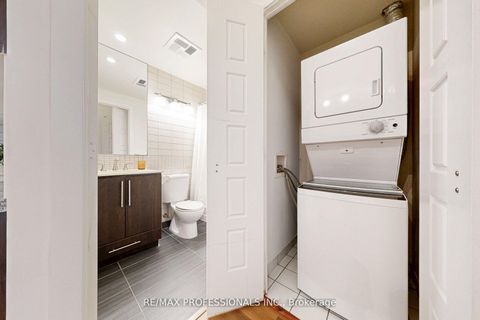 Photo 8 at 1601 - 28 Linden Street, North St. James Town, Toronto