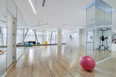 Photo 11 at 802 - 14 York Street, Waterfront Communities C1, Toronto