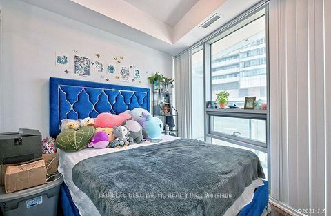 Photo 33 at 802 - 14 York Street, Waterfront Communities C1, Toronto