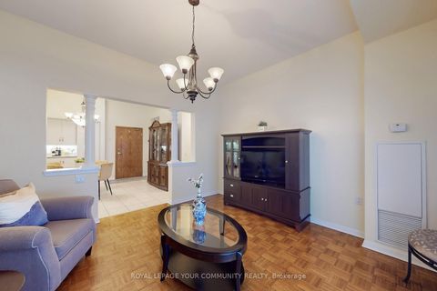 Photo 5 at 114 - 2502 Rutherford Road, Maple, Vaughan