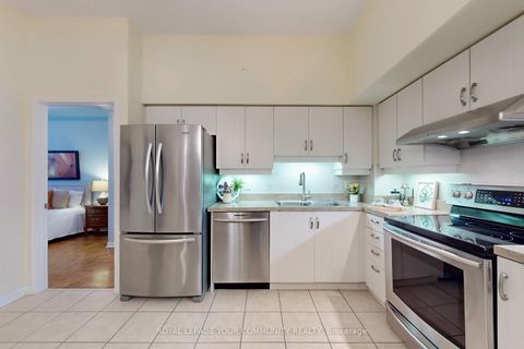 Photo 6 at 114 - 2502 Rutherford Road, Maple, Vaughan