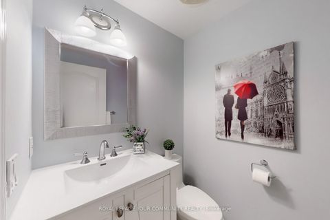 Photo 22 at 114 - 2502 Rutherford Road, Maple, Vaughan