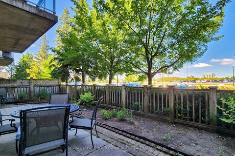 Photo 27 at 114 - 2502 Rutherford Road, Maple, Vaughan