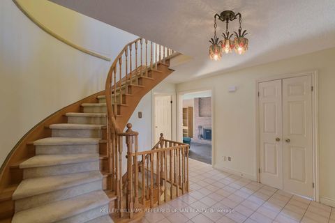 Photo 3 at 62 Devlin Place, Aurora Highlands, Aurora