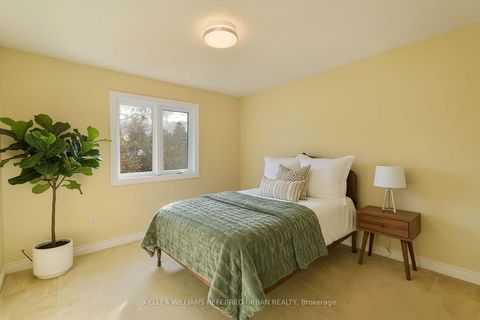 Photo 21 at 62 Devlin Place, Aurora Highlands, Aurora