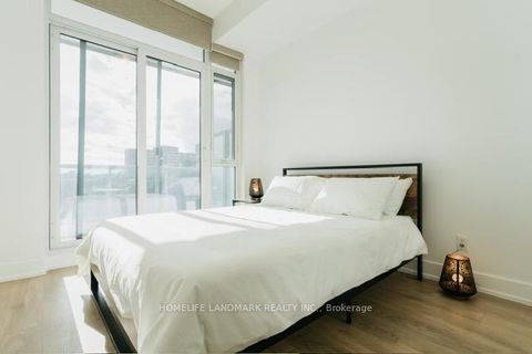 Photo 14 at 234 - 9471 Yonge Street S, Observatory, Richmond Hill