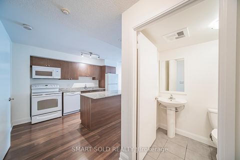 Photo 5 at 901 - 2191 Yonge Street, Mount Pleasant West, Toronto