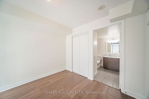 Photo 17 at 901 - 2191 Yonge Street, Mount Pleasant West, Toronto