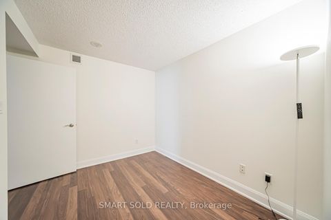 Photo 30 at 901 - 2191 Yonge Street, Mount Pleasant West, Toronto