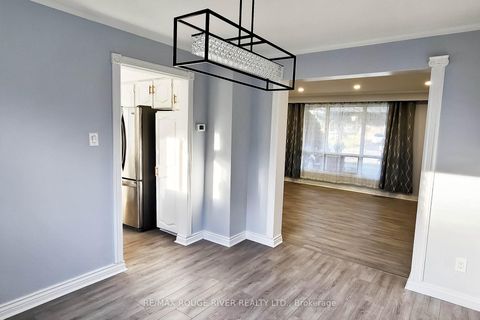 Photo 7 at 22 Annabelle Drive, Jamestown, Toronto