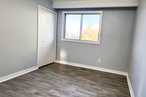 Photo 24 at 22 Annabelle Drive, Jamestown, Toronto