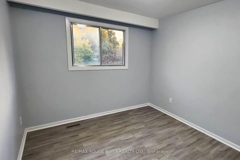 Photo 25 at 22 Annabelle Drive, Jamestown, Toronto