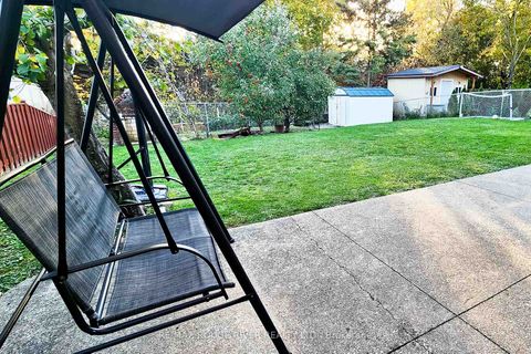 Photo 33 at 22 Annabelle Drive, Jamestown, Toronto