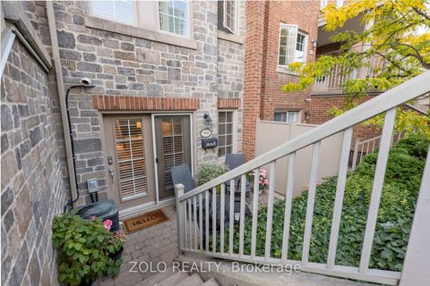 Photo 1 at 39 - 93 The Queensway, Swansea, Toronto