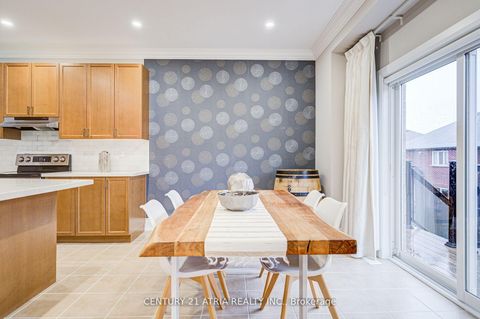 Photo 16 at 21 Haven Road, Patterson, Vaughan