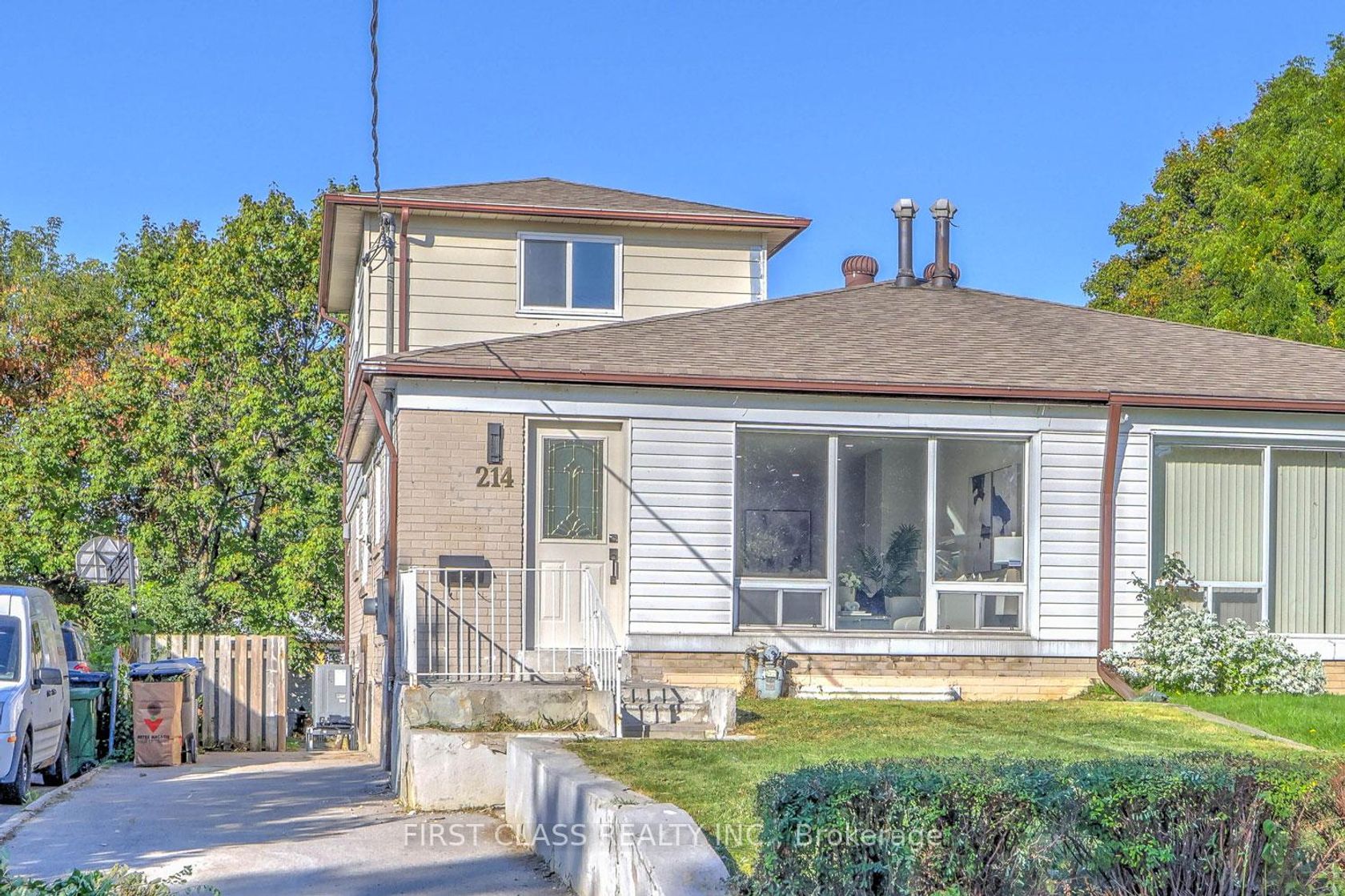 214 Linden Avenue, Kennedy Park, Toronto 