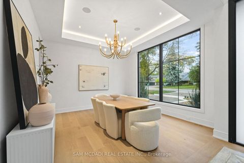 Photo 3 at 152 Third Line, BR Bronte, Oakville