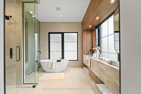 Photo 20 at 152 Third Line, BR Bronte, Oakville