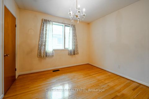 Photo 5 at 76 Pintail Crescent, Donalda, Toronto