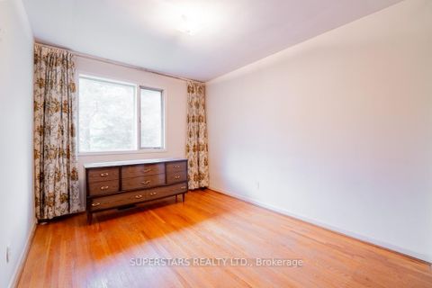 Photo 9 at 76 Pintail Crescent, Donalda, Toronto