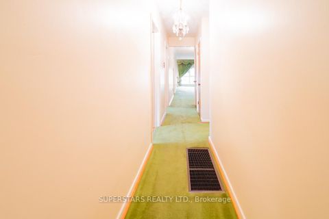 Photo 12 at 76 Pintail Crescent, Donalda, Toronto