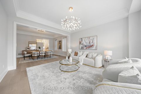 Photo 10 at 16 Raymond Love Court, King City, King