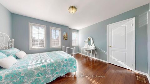 Photo 18 at 152 America Avenue, Vellore Village, Vaughan