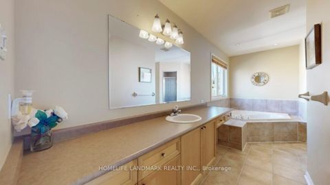 Photo 21 at 152 America Avenue, Vellore Village, Vaughan