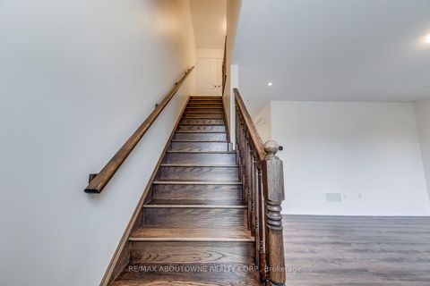 Photo 28 at 3338 Erasmum Street, GO Glenorchy, Oakville