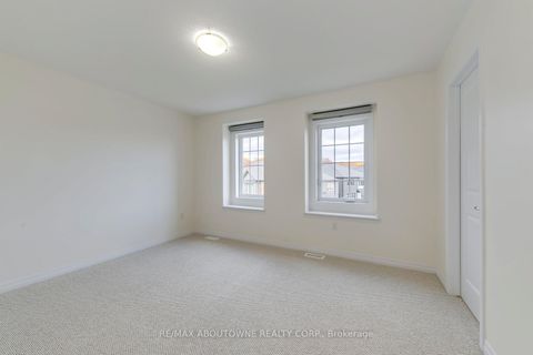 Photo 30 at 3338 Erasmum Street, GO Glenorchy, Oakville