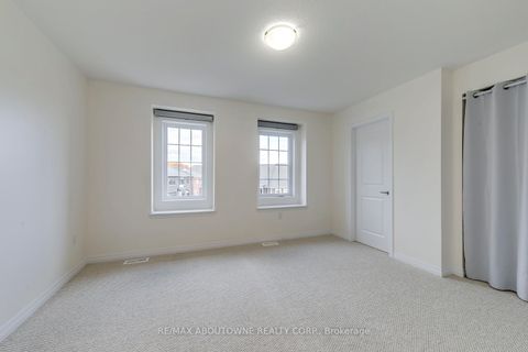 Photo 32 at 3338 Erasmum Street, GO Glenorchy, Oakville