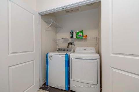 Photo 41 at 3338 Erasmum Street, GO Glenorchy, Oakville