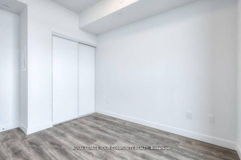 Photo 6 at 4209 - 8 Eglinton Avenue E, Mount Pleasant West, Toronto