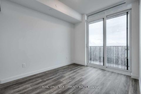 Photo 7 at 4209 - 8 Eglinton Avenue E, Mount Pleasant West, Toronto