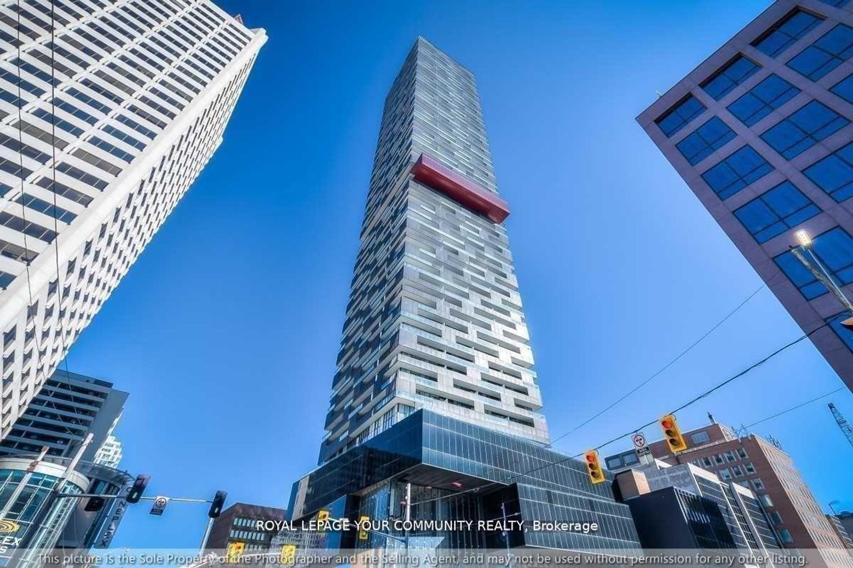 4209 - 8 Eglinton Avenue E, Mount Pleasant West, Toronto 