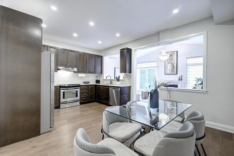 Photo 12 at 4 Alex Black Street, Patterson, Vaughan