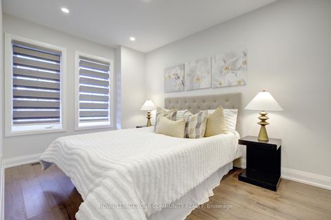 Photo 33 at 4 Alex Black Street, Patterson, Vaughan