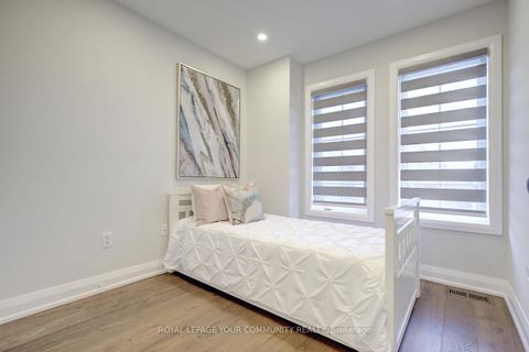 Photo 35 at 4 Alex Black Street, Patterson, Vaughan