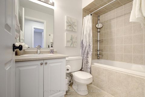 Photo 36 at 4 Alex Black Street, Patterson, Vaughan