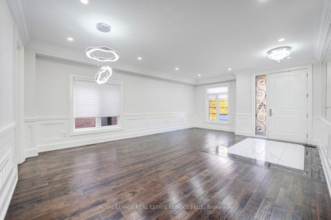 Photo 6 at 19 Irvington Crescent, Willowdale East, Toronto