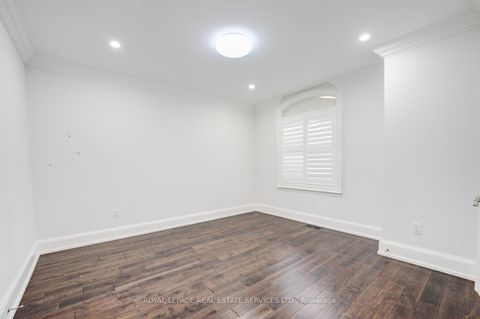 Photo 28 at 19 Irvington Crescent, Willowdale East, Toronto