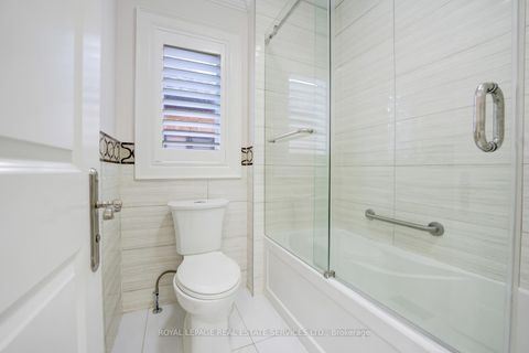 Photo 30 at 19 Irvington Crescent, Willowdale East, Toronto