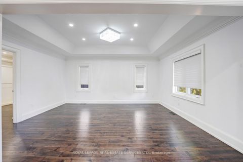 Photo 35 at 19 Irvington Crescent, Willowdale East, Toronto