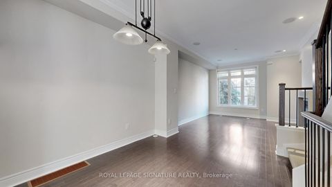 Photo 17 at 8 Agar Lane, West Woodbridge, Vaughan