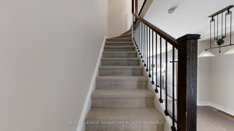 Photo 22 at 8 Agar Lane, West Woodbridge, Vaughan