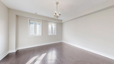 Photo 24 at 8 Agar Lane, West Woodbridge, Vaughan