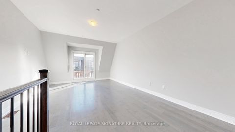 Photo 30 at 8 Agar Lane, West Woodbridge, Vaughan