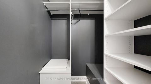 Photo 33 at 8 Agar Lane, West Woodbridge, Vaughan