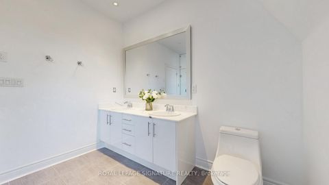 Photo 37 at 8 Agar Lane, West Woodbridge, Vaughan