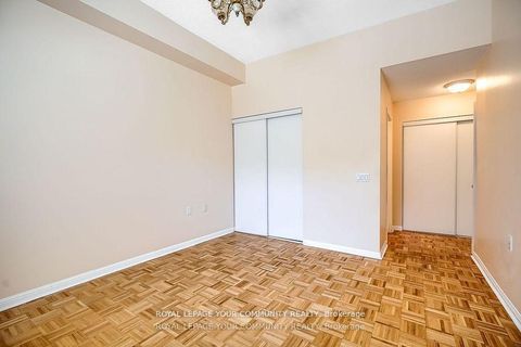 Photo 25 at 109 - 2502 Rutherford Road, Maple, Vaughan